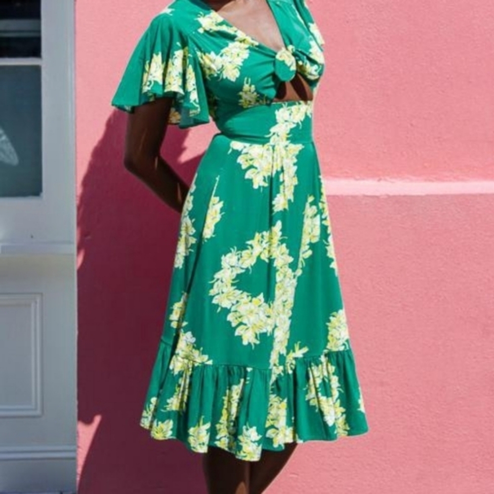 Mai Tie Dress
